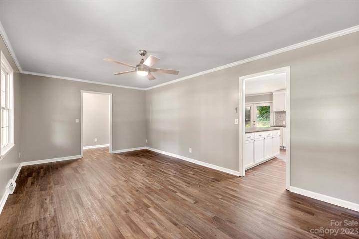 Front Room/Dining Room/Office