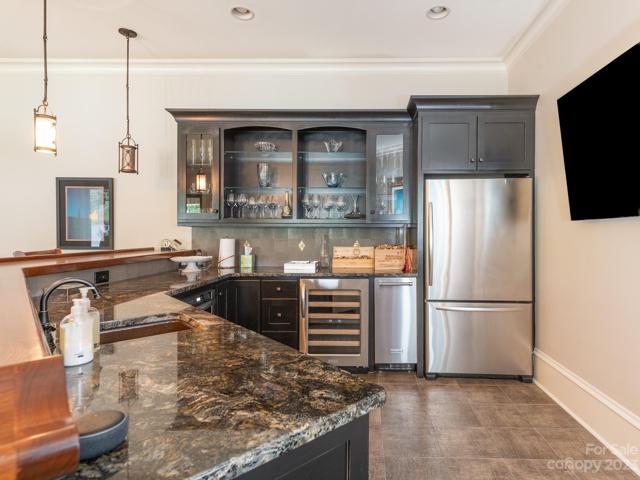 Full Kitchen Basement Level