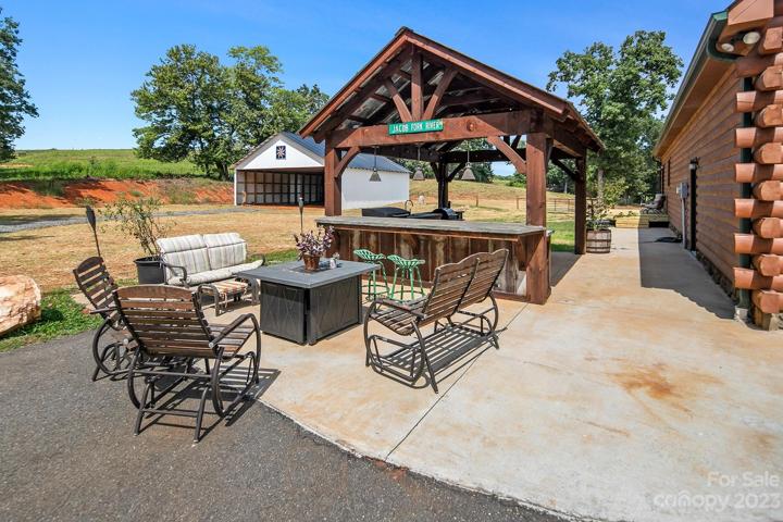 Who's ready for an outdoor party?