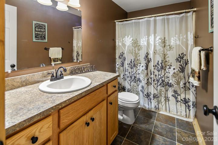 Full bathroom on the main level