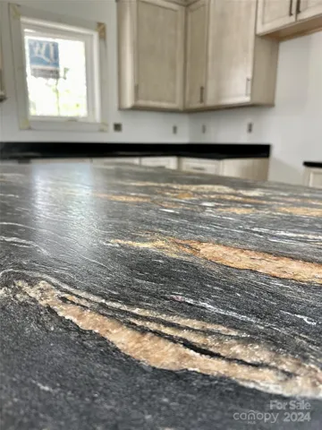quartzite island