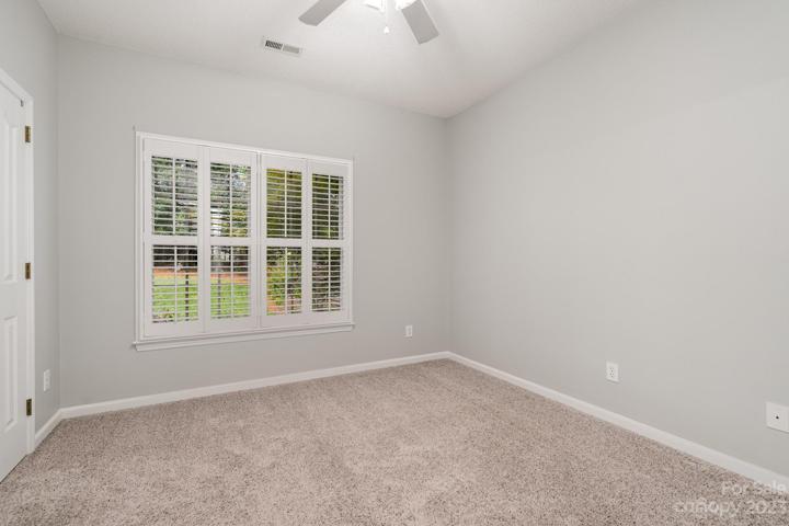 Secondary main-level room.