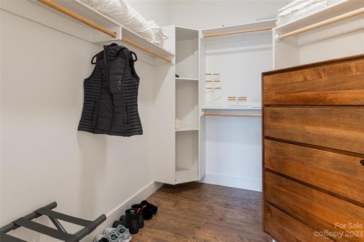 Primary Spacious Closet