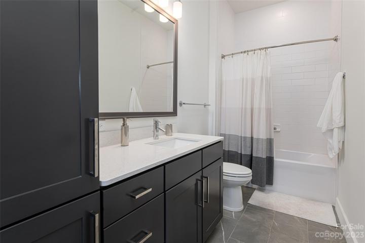 Second Full bath (tiled to the ceiling)