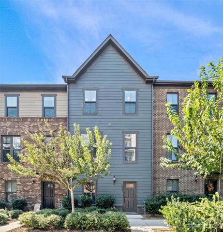 Welcome to 177 W Summit Avenue!