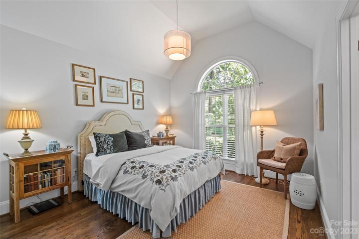 Secondary bedroom suite, main level.