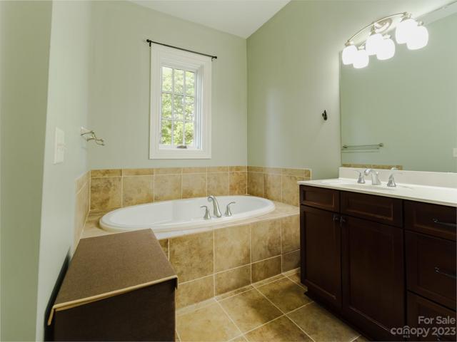 Primary Garden Tub
