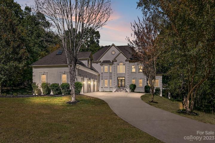Welcome Home to 7841 Seton House Lane!