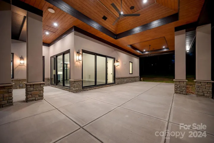 Porte cochere with recessed lighting