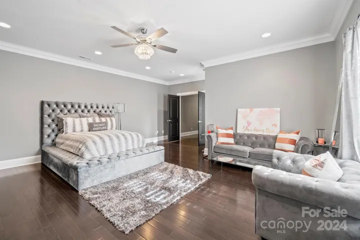 Bedroom 5