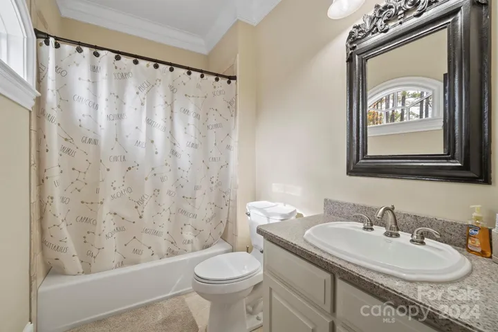 Full Bathroom Upstairs