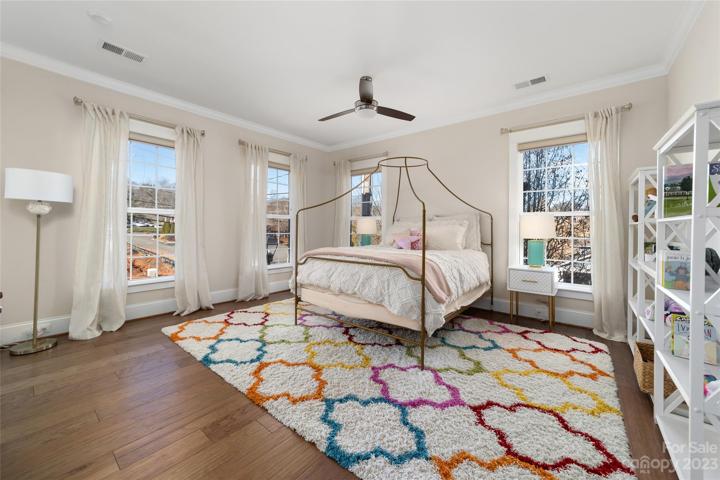 2nd floor bedroom