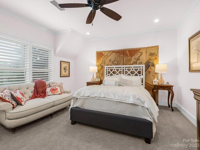 Guest Bedroom 1