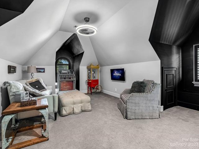 Guest Bedroom 2