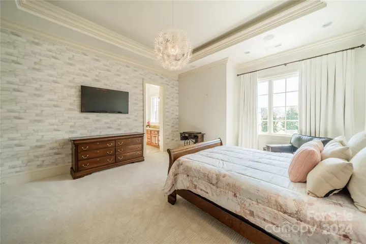 Secondary bedroom