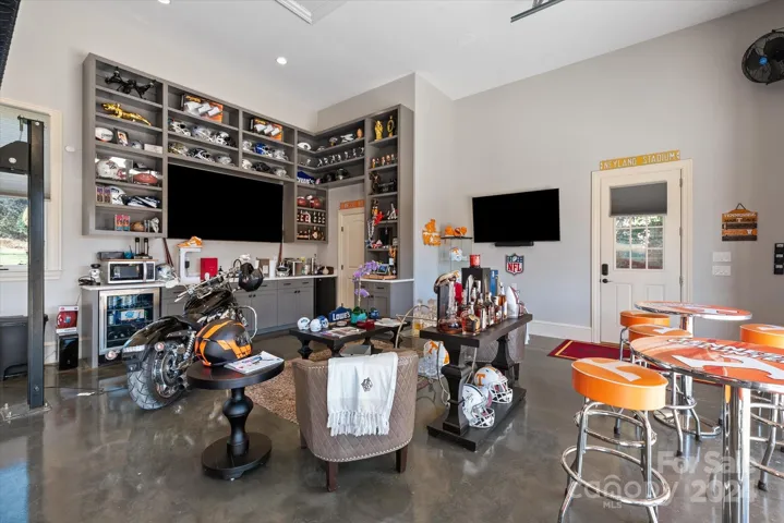 Workshop entertainment area