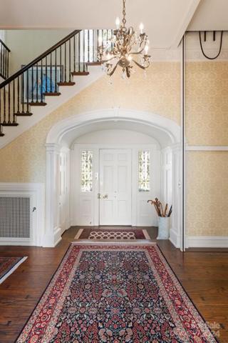 Foyer with Coat Closet