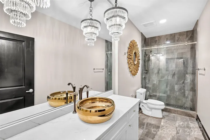 3rd bath/guest