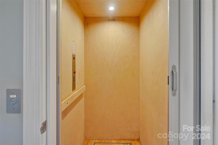 Elevator