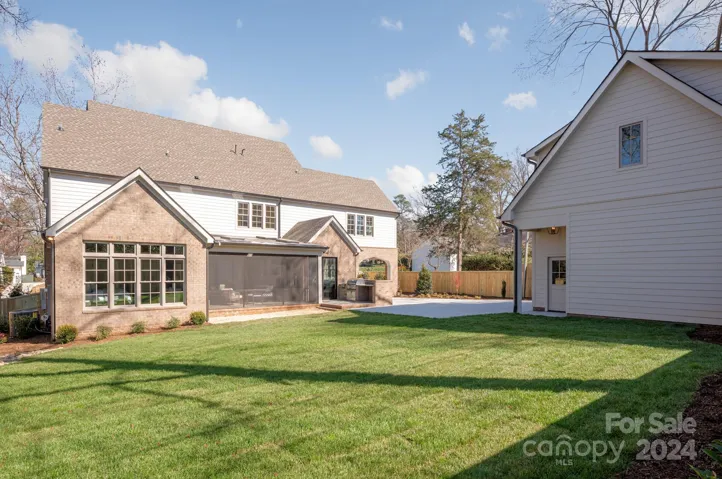 Nice flat lot for outdoor fun