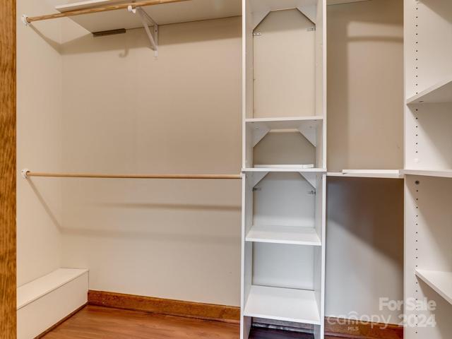 Primary suite closet.