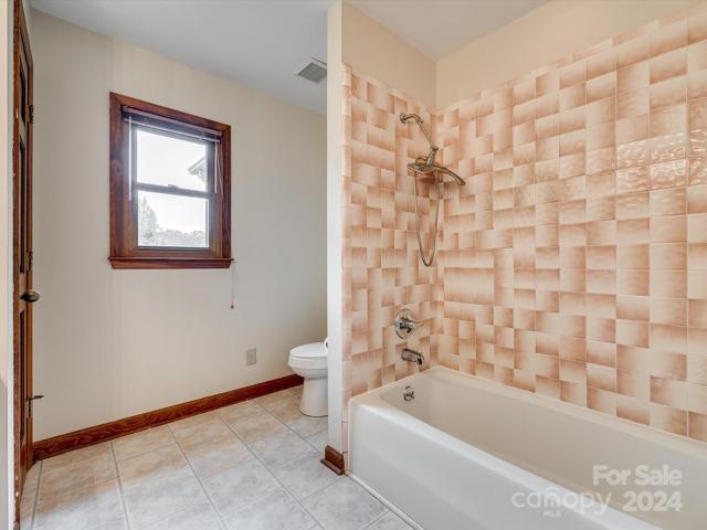 Primary suite bathroom