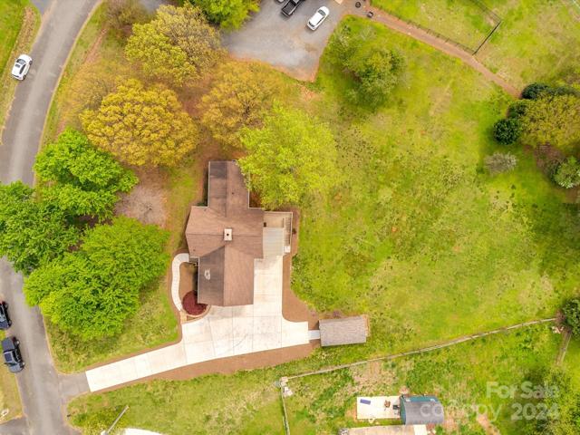 Arial view of the home and shed