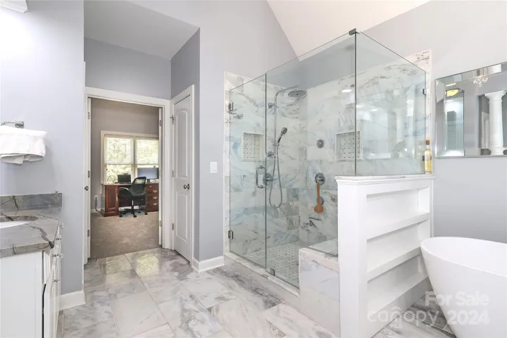 Primary Full Bathroom