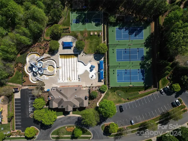 Amenities Center