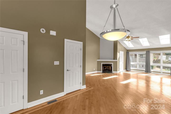 main level living