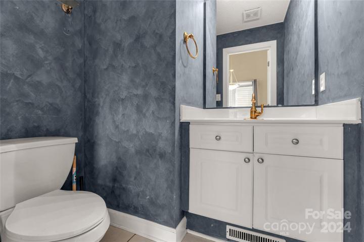 half bath main level