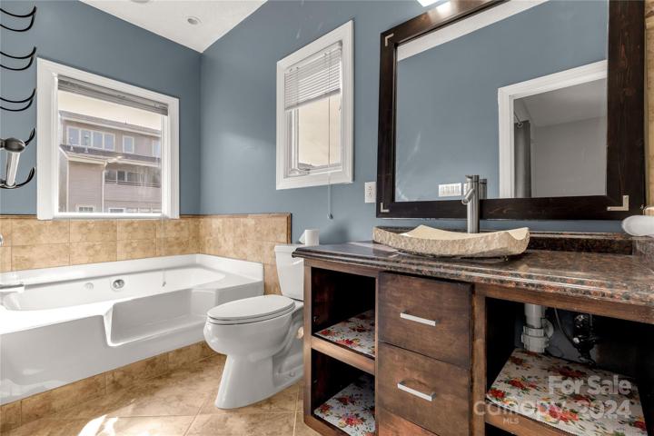 Bathroom1