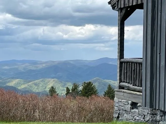 Unbelievable layered mountain views