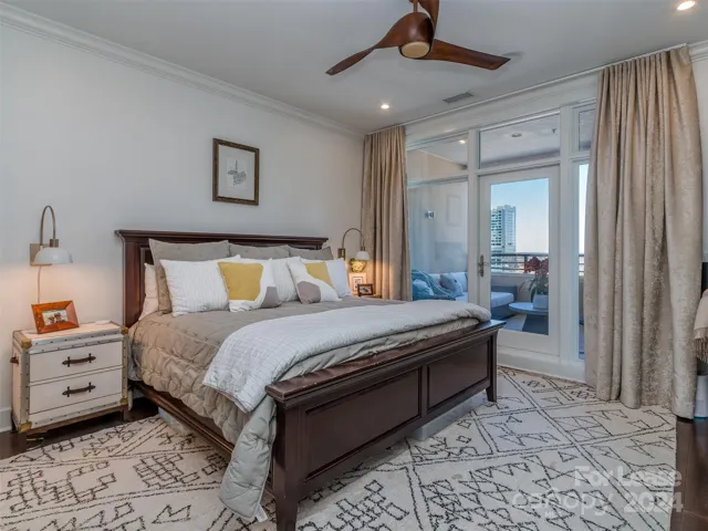 Primary suite