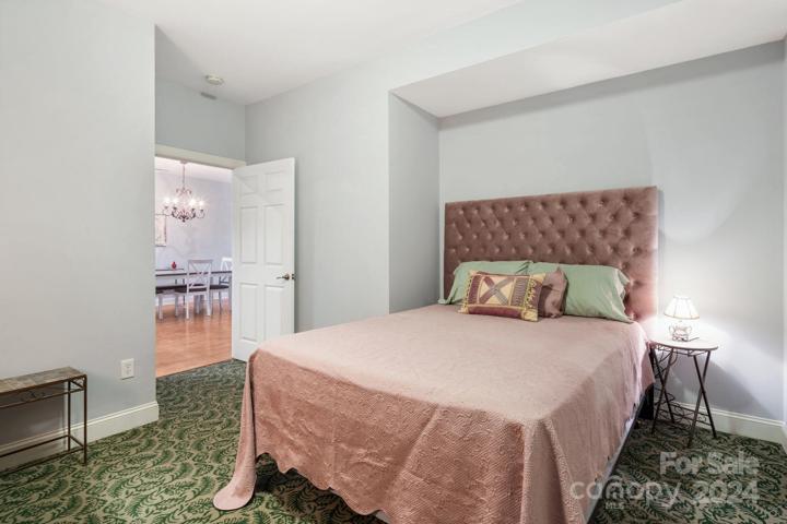"Bonus Room"