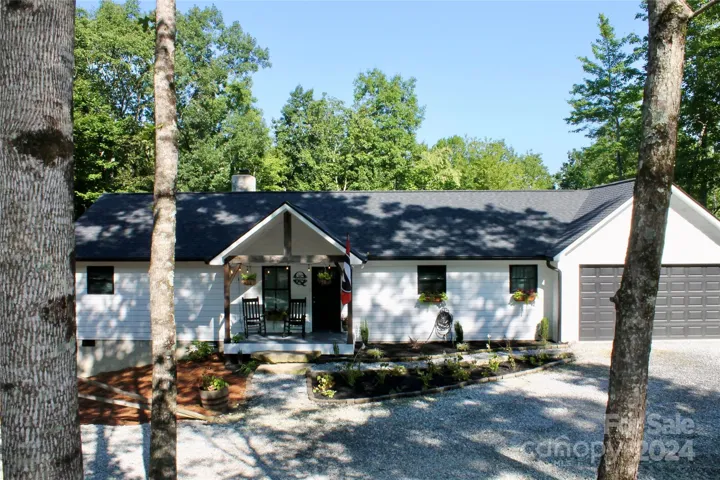 Welcome Home: Freshly Landscaped!
