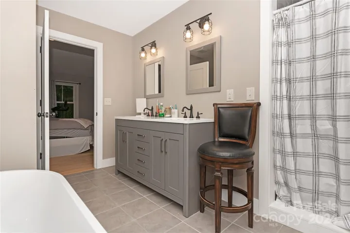 Double Vanity