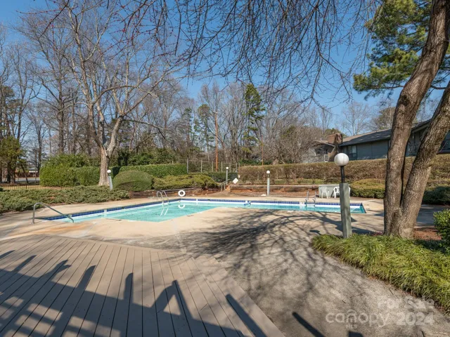 Community pool