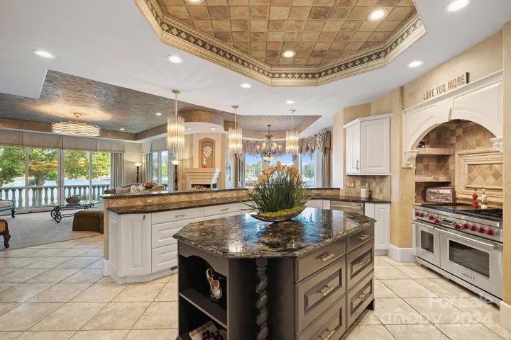 Tons of kitchen countertop space