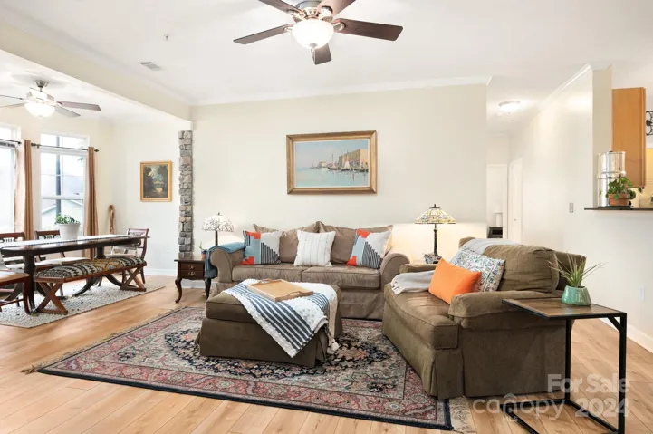 Living Room with Crown Molding