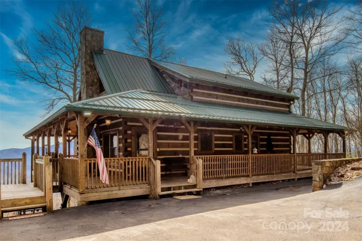 Level entry plenty of parking