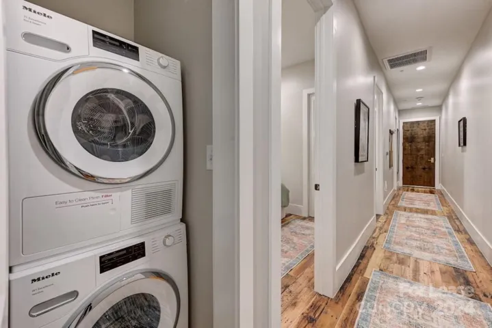 In-Unit Laundry