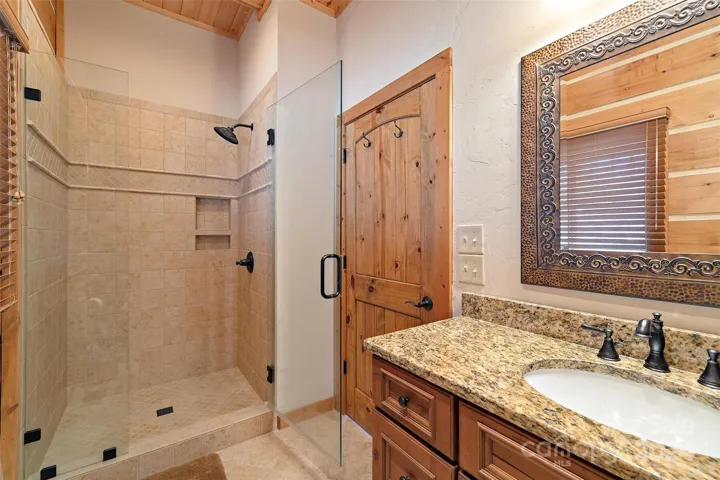 2nd bedroom suite on main level
