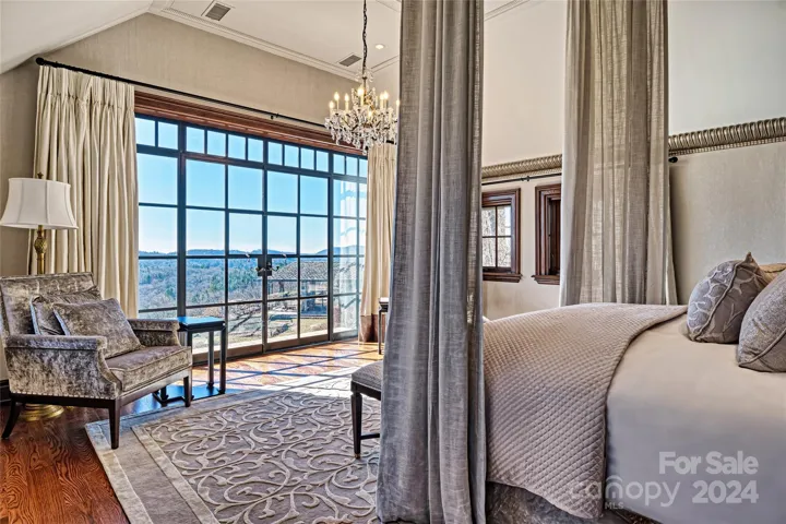 owner salon balcony view