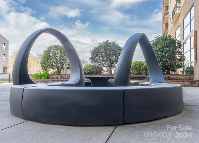 Courtyard entering the pool area