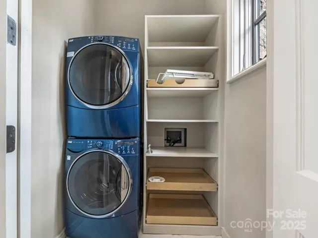 Washer/Dryer in the master suite.