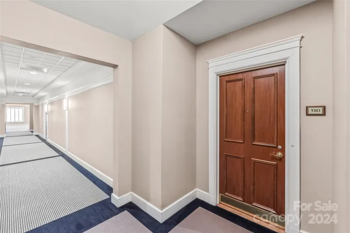 Entry to unit 580 N. Church