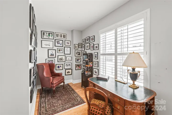 Primary Suite Sitting Area