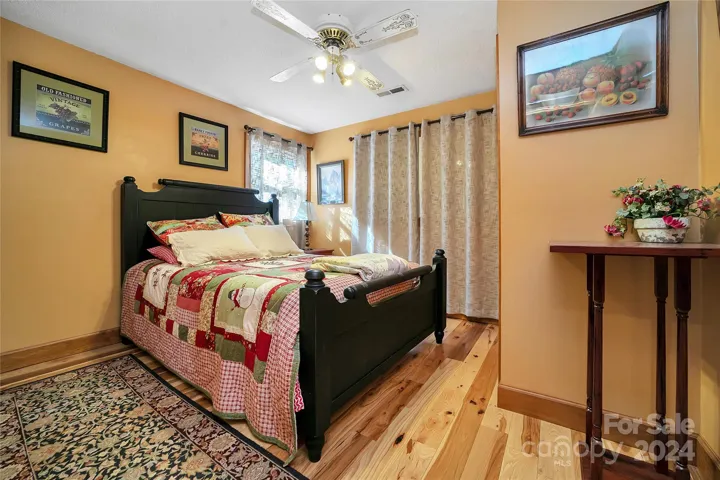 Ensuite Bedroom