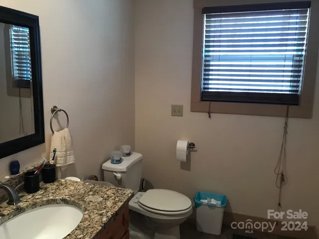 Guest House is 2 BR, 1 Bath